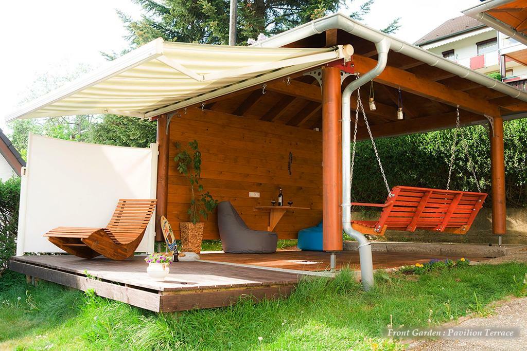 Villa Entire House in Schwarzwald with mountain view, private Gym,Sauna&Garden Unterkirnach Exterior foto